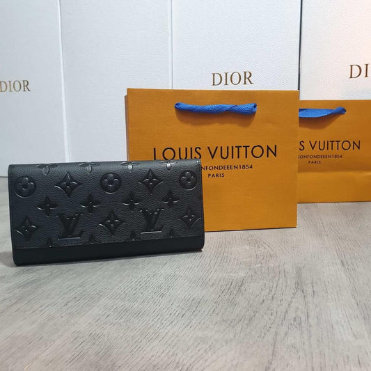 All LV purses scroll to see